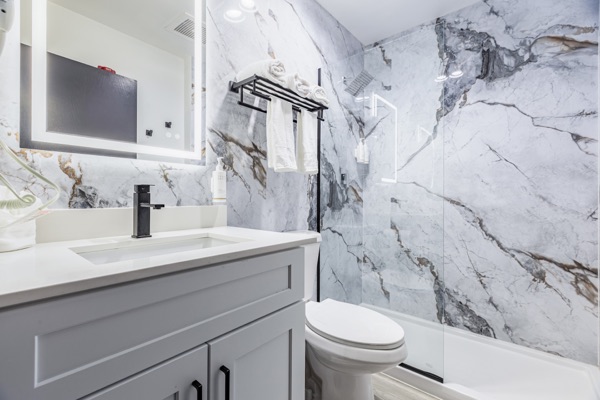 Two queen room bathroom vanity