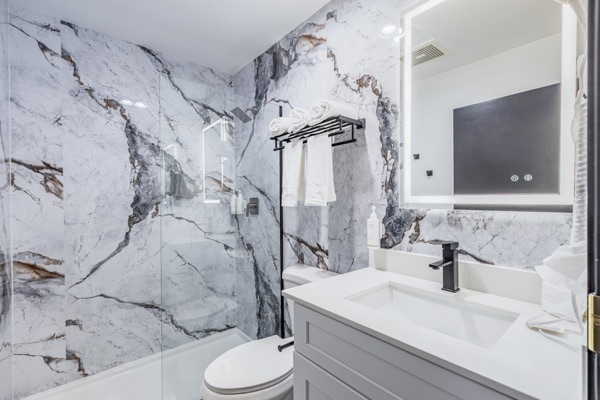 Remodeled suite bathroom details
